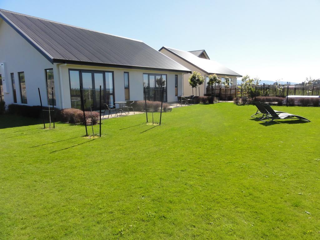 Mapua Pine Hill Lodge In Vineyard מראה חיצוני תמונה