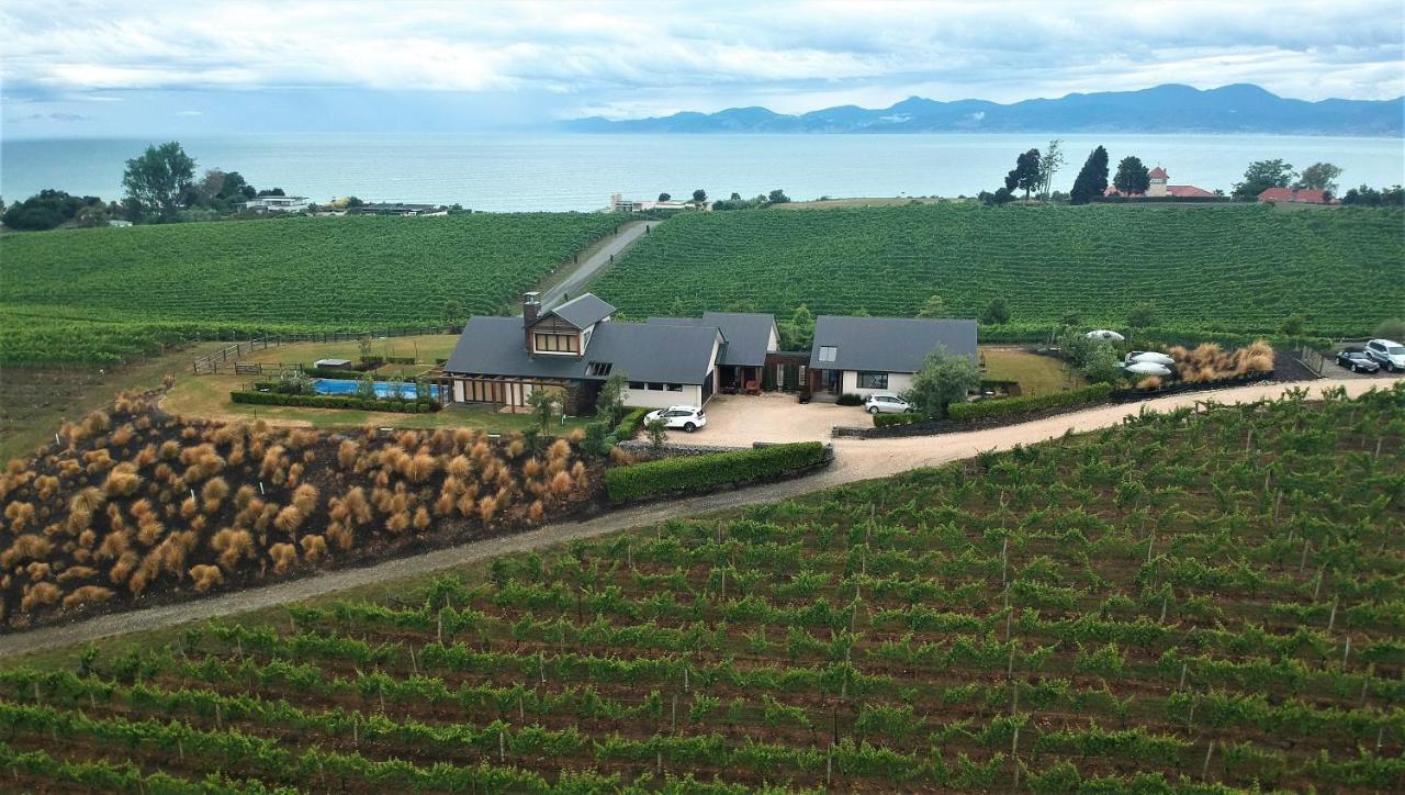 Mapua Pine Hill Lodge In Vineyard מראה חיצוני תמונה
