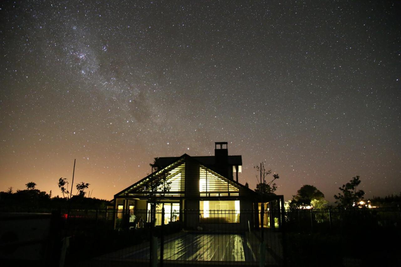 Mapua Pine Hill Lodge In Vineyard מראה חיצוני תמונה